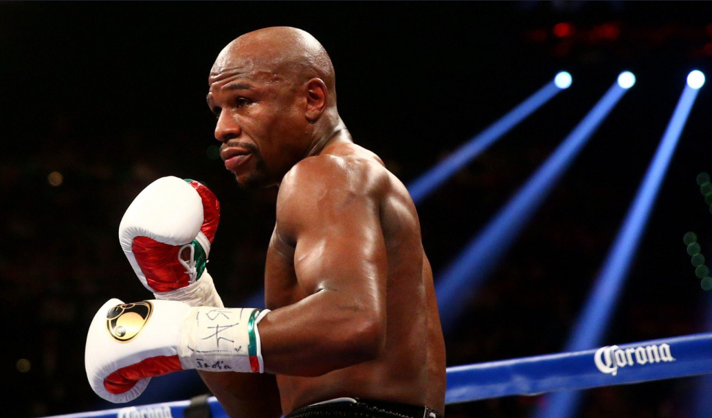 Floyd Mayweather in the Philly Shell stance